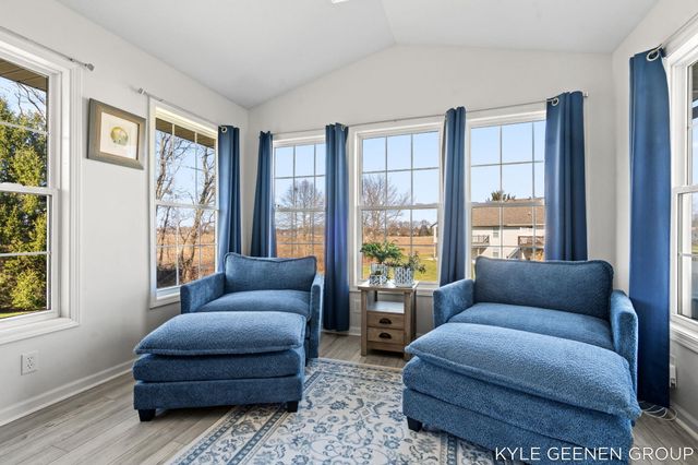 14563 Twin Oaks Street, Park Twp, MI 49424