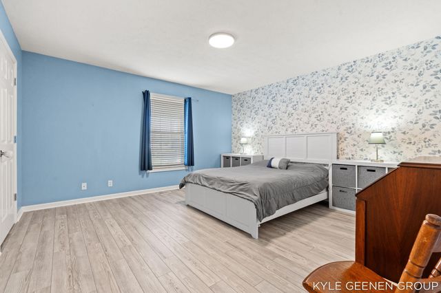 14563 Twin Oaks Street, Park Twp, MI 49424