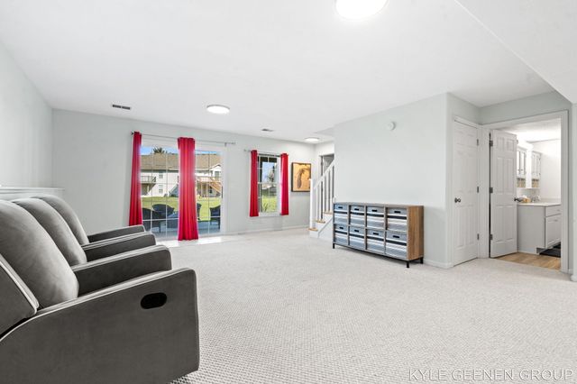 14563 Twin Oaks Street, Park Twp, MI 49424