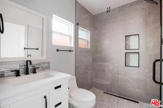 21303 Celes Street, Woodland Hills, CA 91364