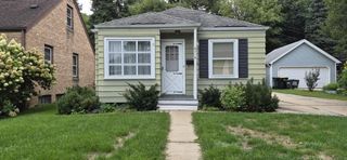 6719 Hillside LANE, Wauwatosa, WI 53213
