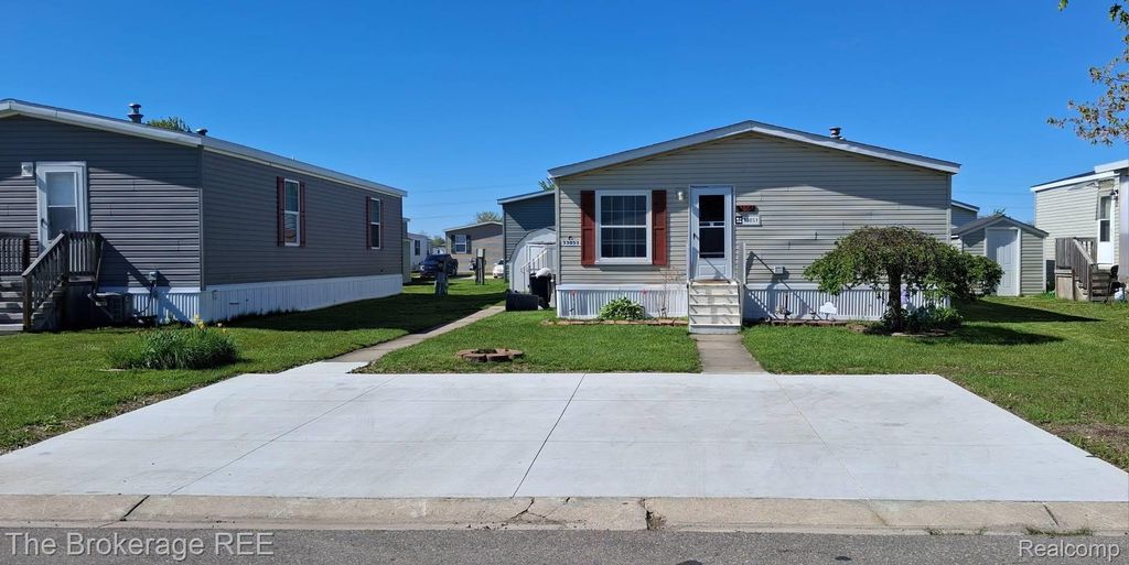 33051 Heatherwood Lot 244, New Haven Village, MI 40848