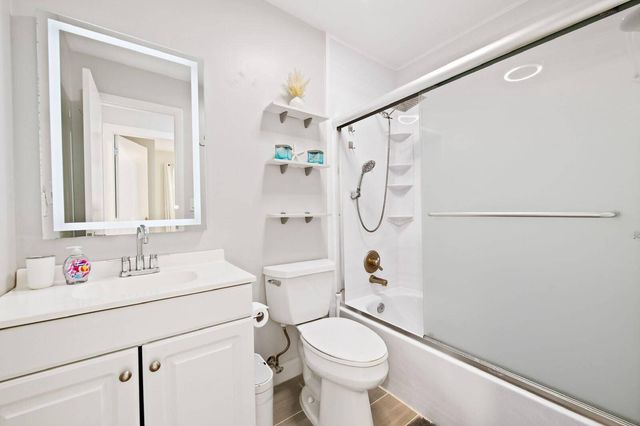 3298 N DIXIE Highway, Boca Raton, FL 33431