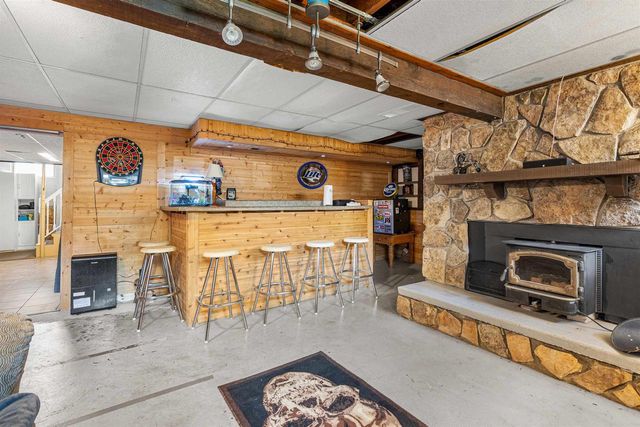 1427 OAK STREET, Oshkosh, WI 54901