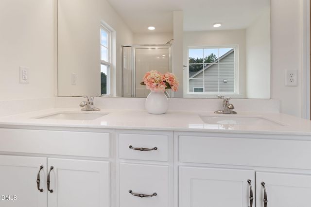 907 Burning Maple Lane, Mebane, NC 27302