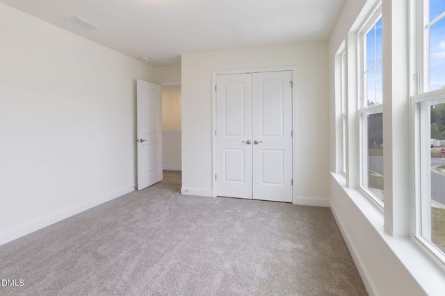 907 Burning Maple Lane, Mebane, NC 27302