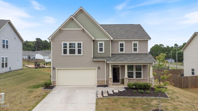 907 Burning Maple Lane, Mebane, NC 27302