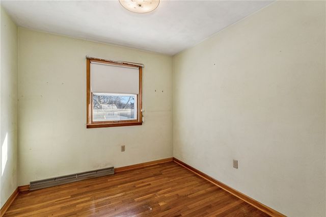 43 Circle Dr, Brighton Twp, PA 15009