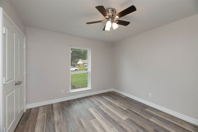 314 Sixpence Lane, Euless, TX 76039