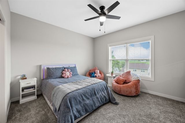 4812 Hay Field Court SW, Cedar Rapids, IA 52404