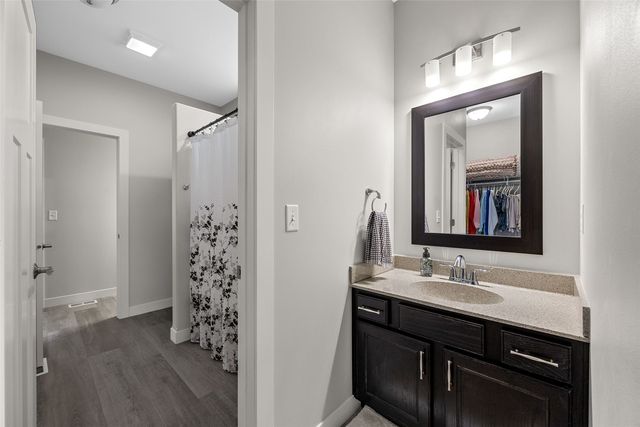 4812 Hay Field Court SW, Cedar Rapids, IA 52404