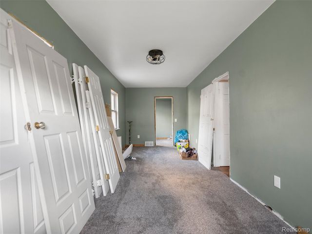 120 Boman Street, Flushing, MI 48433