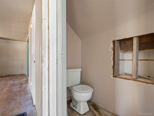 120 Boman Street, Flushing, MI 48433