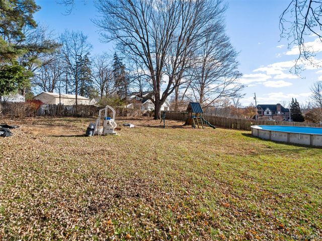 120 Boman Street, Flushing, MI 48433