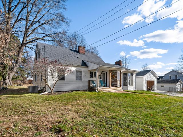 120 Boman Street, Flushing, MI 48433