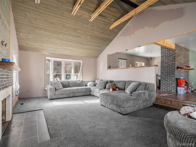 120 Boman Street, Flushing, MI 48433