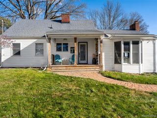 120 Boman Street, Flushing, MI 48433