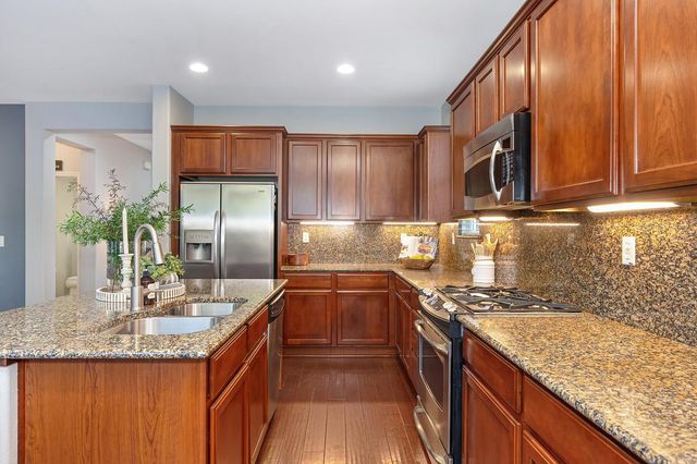 224 Barbrook Ct, Roseville, CA 95747