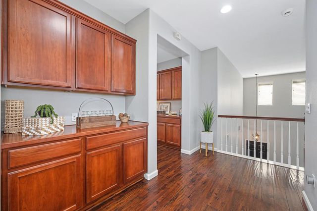 224 Barbrook Ct, Roseville, CA 95747