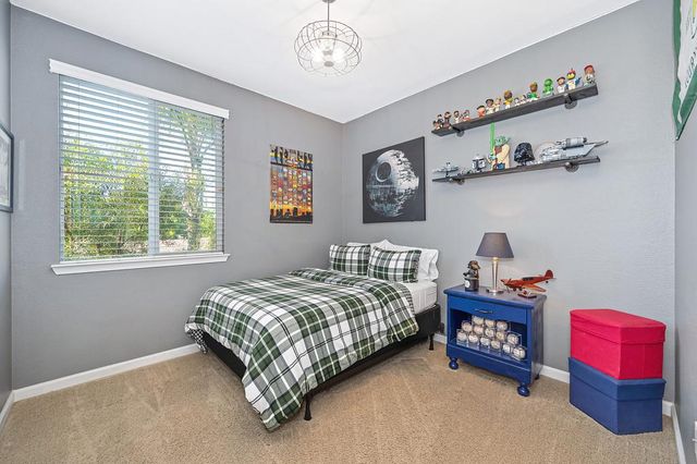 224 Barbrook Ct, Roseville, CA 95747