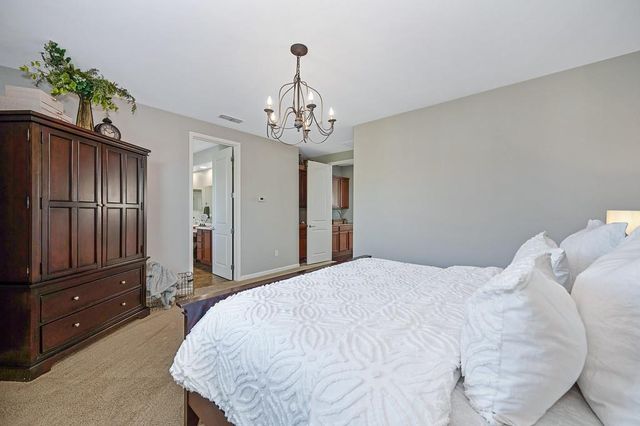 224 Barbrook Ct, Roseville, CA 95747