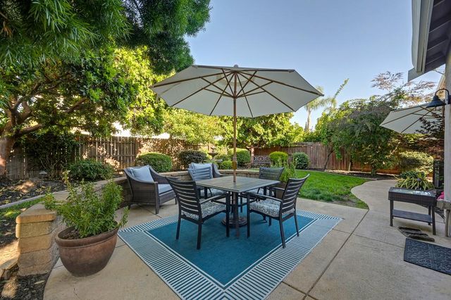 224 Barbrook Ct, Roseville, CA 95747