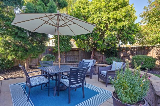 224 Barbrook Ct, Roseville, CA 95747