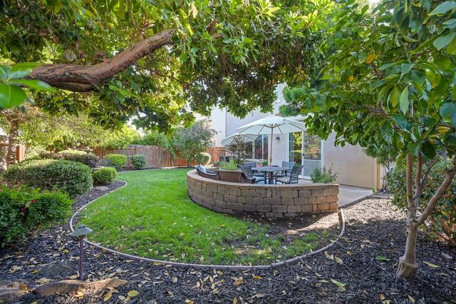 224 Barbrook Ct, Roseville, CA 95747