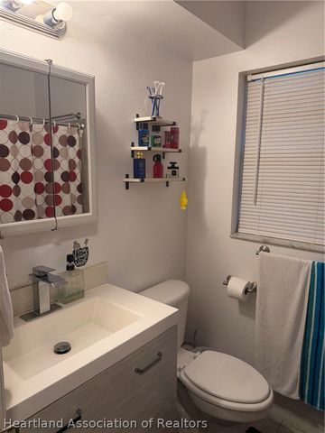 1820 W Batavia Road, Avon Park, FL 33825
