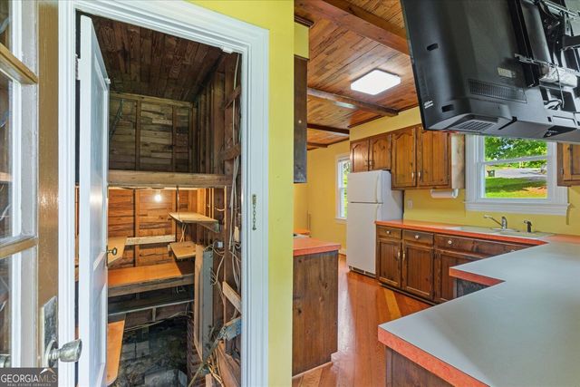 205 Mountain View Drive, Dalton, GA 30721