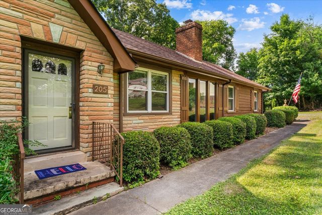 205 Mountain View Drive, Dalton, GA 30721