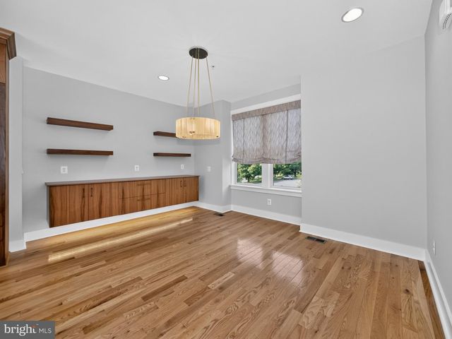 17217 REDLAND RD, Rockville, MD 20855