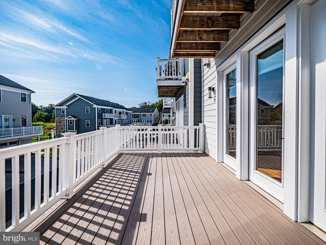 17217 REDLAND RD, Rockville, MD 20855