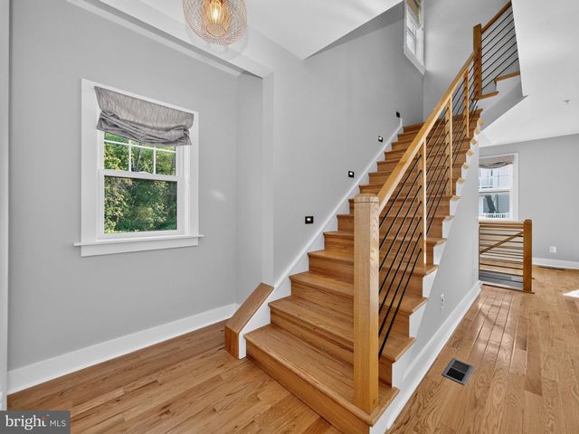 17217 REDLAND RD, Rockville, MD 20855