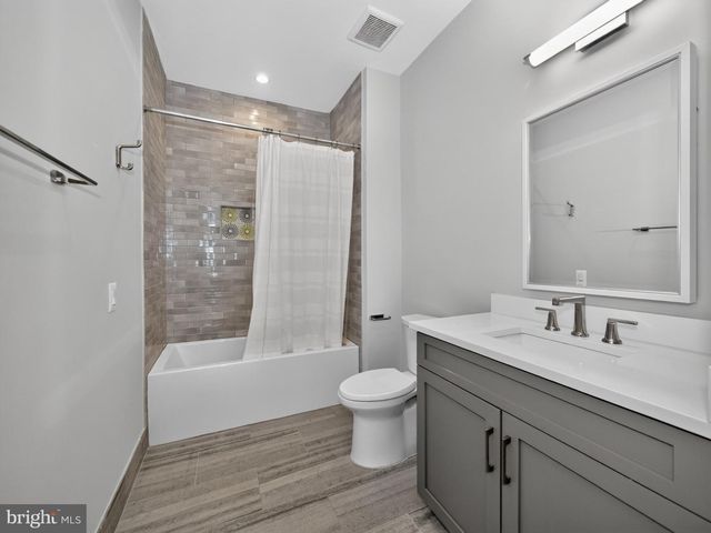 17217 REDLAND RD, Rockville, MD 20855