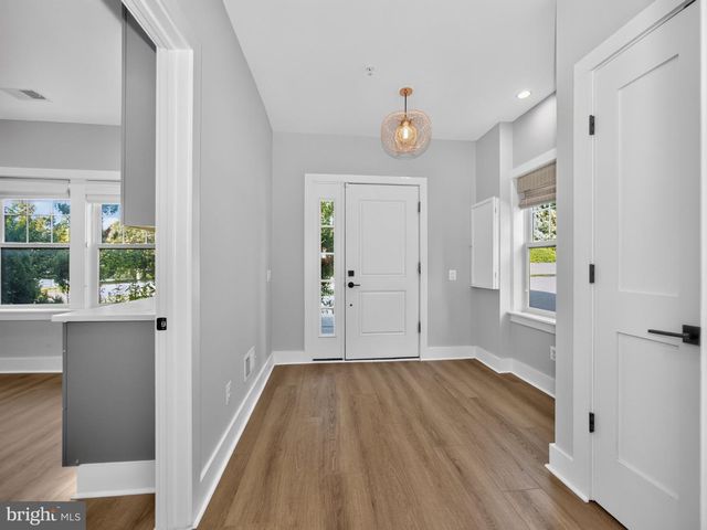 17217 REDLAND RD, Rockville, MD 20855
