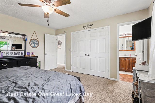 2931 Krueger Place, Saginaw Twp, MI 48603