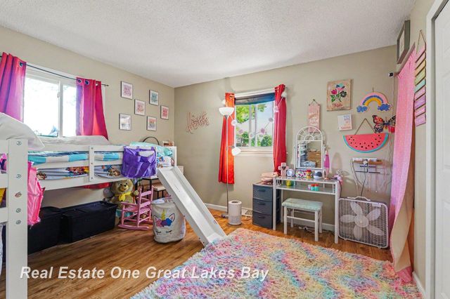2931 Krueger Place, Saginaw Twp, MI 48603
