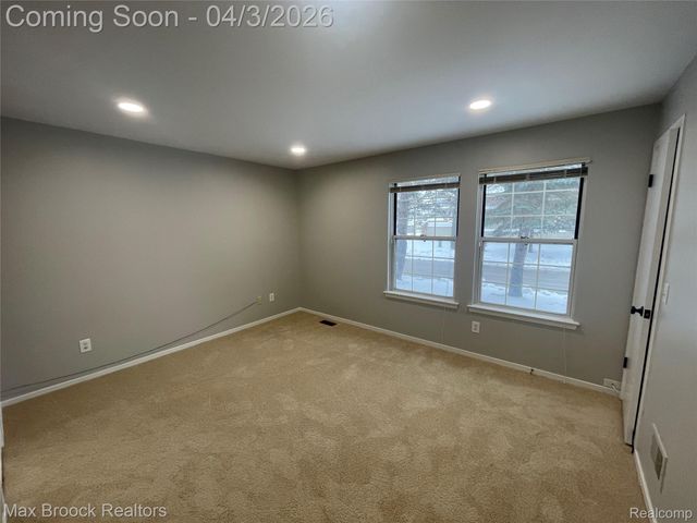 6600 Bellows Court, West Bloomfield Charter Township, MI 48322