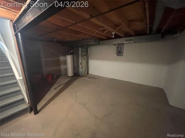 6600 Bellows Court, West Bloomfield Charter Township, MI 48322