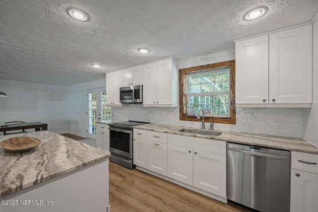 2504 LIBERTY Lane, Jacksonville Beach, FL 32250