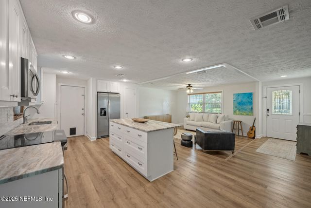 2504 LIBERTY Lane, Jacksonville Beach, FL 32250