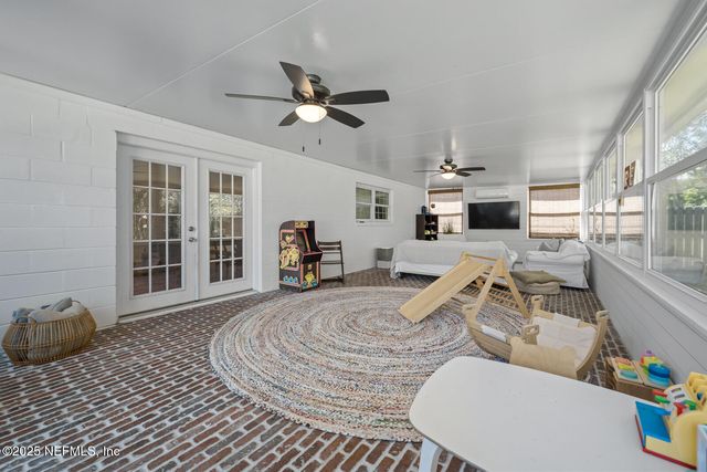 2504 LIBERTY Lane, Jacksonville Beach, FL 32250