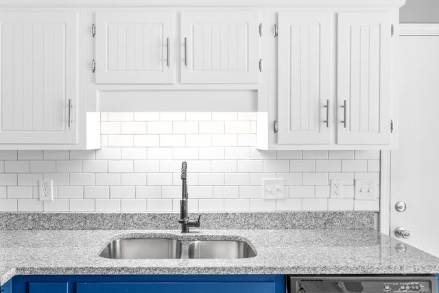 830 Iris Ln, Clarksville, TN 37042