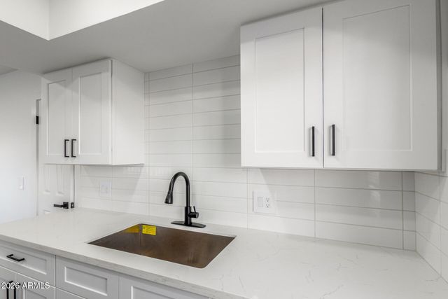 3418 W EL CAMINITO Drive, Phoenix, AZ 85051