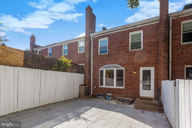 2935 LANDOVER ST, Alexandria, VA 22305