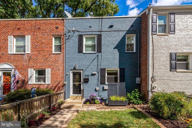 2935 LANDOVER ST, Alexandria, VA 22305