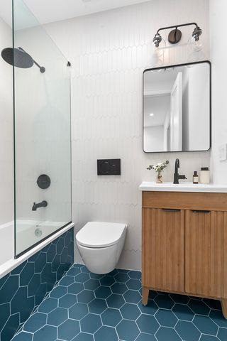 12 PILLING Street, New York City, NY 11207