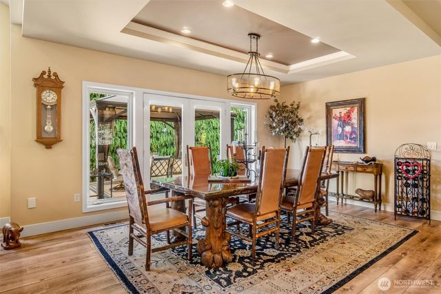 932 9th Avenue N, Edmonds, WA 98020