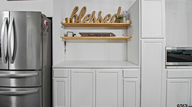 3000 Joy Dr, Kilgore, TX 75662